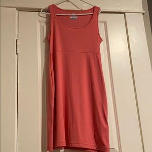 NWOT women’s Columbia Dry Fit Dress Size Medium